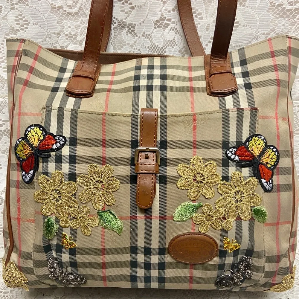 Burberry Nova Check Hand-Shoulder Bag Tote - Picture 2 of 15